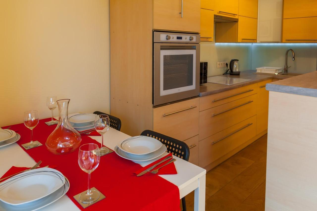 Komfortowy Apartament W Centrum Ustronia Экстерьер фото