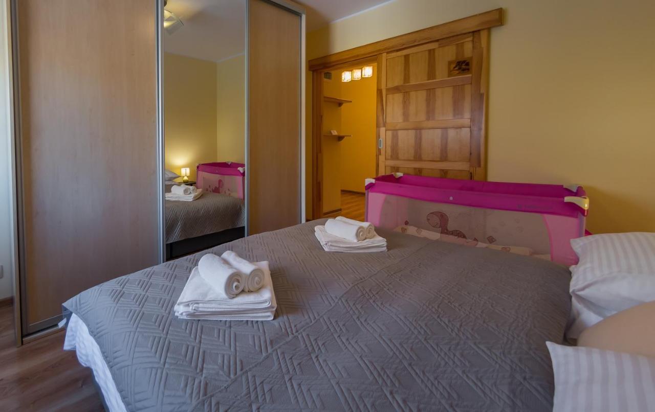 Komfortowy Apartament W Centrum Ustronia Экстерьер фото